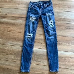 American Eagle sz 0 super super stretch jegging jeans euc distressed like new!